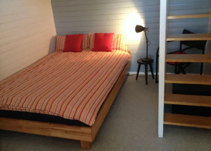 Am Litzelberg Fwo-194-2024 * Radolfzell am Bodensee